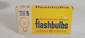 Vintage GE General Electric Rhenium # 5B Flash Bulbs, Pack of 12 Bulbs - Picture 1 of 1