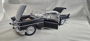 Seltener Cadillac Eldorado 1957 grau/silber Brougham 1:18 Die Cast von Sunstar - Bild 1 von 9