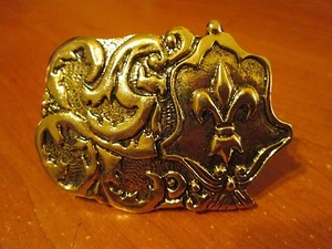 LADIES FLEUR DE LIS..GOLD TONE BELT BUCKLE..BY THE LEATHER SHOP - Picture 1 of 8