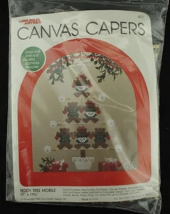 NOS Leisure Arts Canvas Capers 457 Christmas Teddy Bear Tree Mobile Yarn Craft - Picture 1 of 6