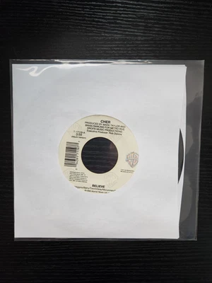 Cher " Believe ( Album Version)  / Believe ( Xenomania Mix ) " Vinyl 45 Record Foto 1 de 4