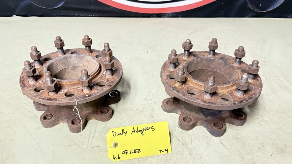 2001-2010 Chevy GMC 3500 Dually Adapters Hub Extensions Spacers Pair DRW Front Foto 1 de 4