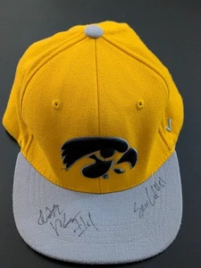Iowa Hawkeyes Zephyr Z Hats Flat Brim Flex Fit Hat Yellow Gray NCAA Kids OS - Picture 1 of 11