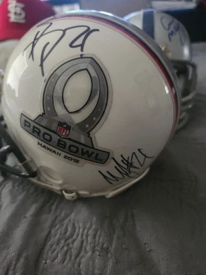  Marshon Lynch/A. Mini casco Dalton/Patrick Peterson-2012 NFL Pro Bowl Foto 1 de 4