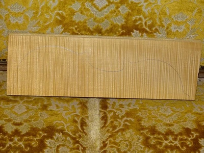 Tonewood, tonewood, from estate, well flamed Violin back, best flamed back - Image 1 of 2