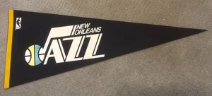 1970's New Orleans Jazz Full Size Pennant, Defunct team, Sharp Tip, No Cracking - Picture 1 of 7