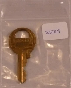 Master Lock Key # 2583 Lucchetto di Ricambio Divertimento Distributore Juke Slot Arcade - Foto 1 di 1