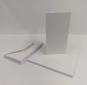 25 DL TARJETAS BLANCAS EN BLANCO 250 gsm y SOBRES 100 gsm pre arrugadas para hacer tarjetas manualidades - Imagen 1 de 1