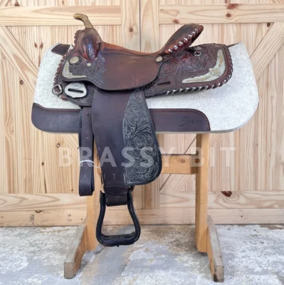 15-дюймовое винтажное серебряное выставочное седло Royal Equitation — ДОБРО ПОЖАЛОВАТЬ — - Изображение 1 из 4