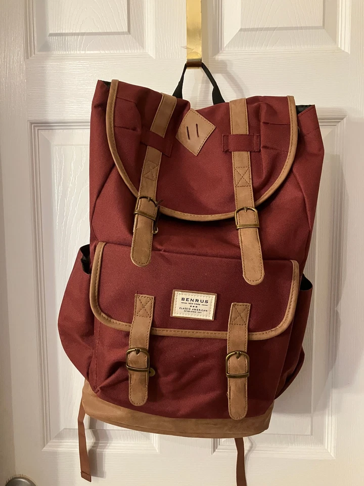 BENRUS New York Unisex  Bagpack Light weight Red/Brown Polyester/Vinyl 11,5x18x6 - Image 1 of 4