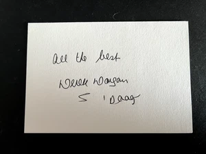 DEREK DOUGAN - LEGENDARY WOLVES FOOTBALLER - SIGNED WHITE CARD - Picture 1 of 1