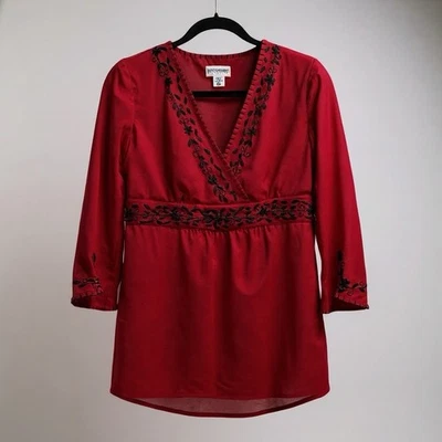 Top campesino Babydoll rojo pequeño bordado Motherhood Maternity Y2K para mujer Foto 1 de 4