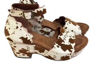 PIERRE DUMAS WOMENS COW ANIMAL PRINT WEDGE HEELS ANKLE STRAP SIZE 9 - Picture 1 of 7