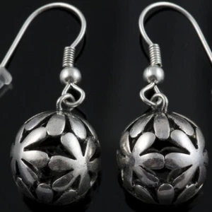 FASHION EARRINGS L=1" MULTI-FLOWER BALL SILVER TONE ROUND DANGLE POPULAR CASUAL - Picture 1 of 3