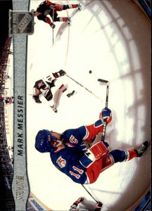 2001-02 (HKY) Stadium Club #10 Mark Messier