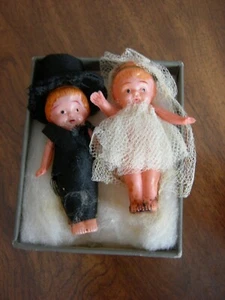 Wedding Decor Vtg.Kewpie Doll Bride and Groom - 3" Tall- GC - Picture 1 of 5