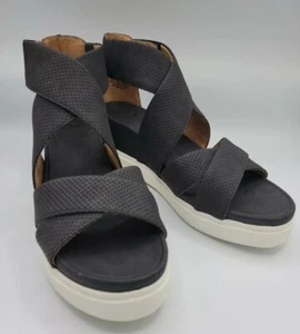 Dr. Scholl's Wedge Sandal Shout Similar to Sheena Black White Sole Womens 9.5 US - Picture 1 of 12