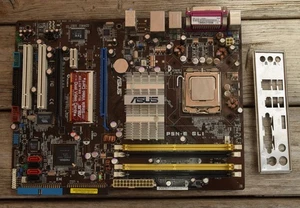 Asus P5N-E SLI Intel Core 2 Quad 2.4 Ghz 6600 SLI Card I/O Plate - vSlow to POST - Afbeelding 1 van 9