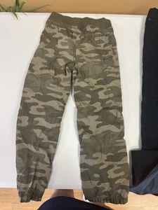 Boys Pants Size 7 Camo And Black Jeans  - Picture 1 of 6