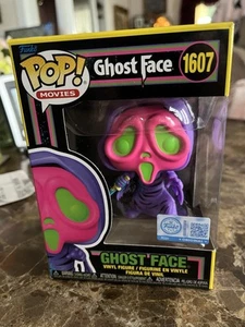 Funko Pop Scream Ghost Face Luz Negra! Figura Vinilo #1607 con Protector 🔥 - Imagen 1 de 6