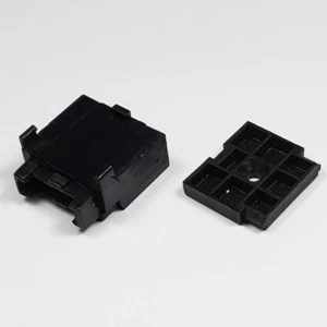 Standard Blade Sicherungshalter Inline schwarz und Montageplatte Bodeneinstieg Auto Van - Bild 1 von 3