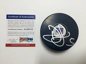 Dan Girardi Signed New York Rangers Puck PSA/DNA Coa - Bild 1 von 2