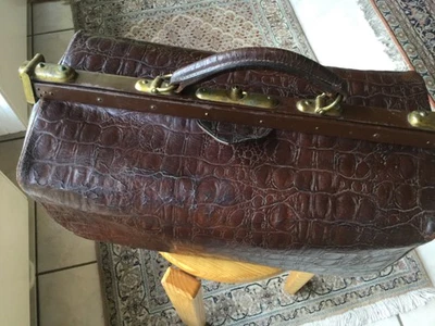 Vintage - Arzttasche - Arztkoffer - Leder - Metallverschluss - sehr gut erh. - Bild 1 von 4