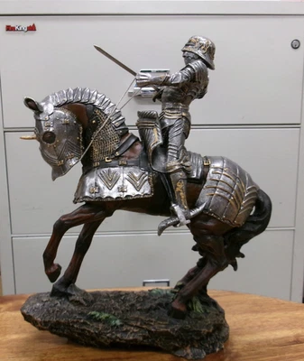 Estatua de caballero montada escultura estatuilla - por diseño Toscano Foto 1 de 4