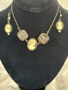 Vintage Cameo Necklace And Earrings - Picture 1 of 8