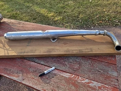 Silenciador lateral izquierdo Yamaha Rd250 Rd 250 y tubo de cabezal Foto 1 de 4