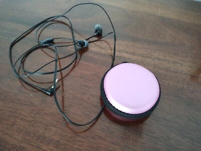 Pink Faux Leather Headphones Pouch – Soft Protective Storage Bag for Earphones - Image 1 of 2