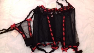 AGENT PROVOCATEUR SEXY VINTAGE SCHWARZ/ROT LANA BASKE 36B & GRÖSSE LARGE 12 NEU MIT ETIKETT - Bild 1 von 6
