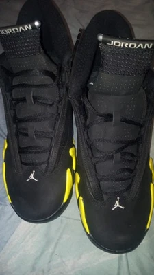 Jordan 14 Retro Talla 12 Negro Y Amarillo Foto 1 de 4
