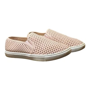 Steve Madden Elenor Pink Sneakers Women’s Size 8.5 Slip On Perforated Laser Cut - Picture 1 of 9