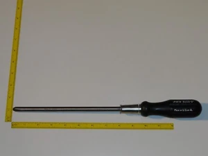 VTG IRWIN SCREWDRIVER No.4 PHILLIPS TIP 3000-8" WOOD HANDLE NOS CARPENTER TOOL - Picture 1 of 5