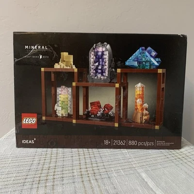 LEGO Ideas Mineral Collection Building Set 880 PCS #070 Almost Brand New - Image 1 of 4