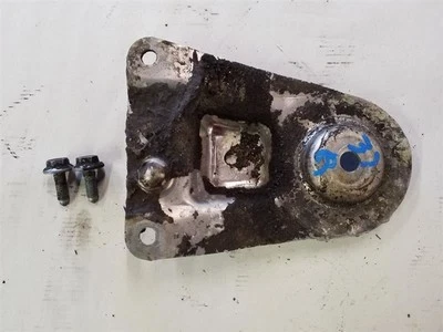 Soporte de subchasis delantero derecho | Se adapta a Audi A4 Volkswagen Passat 1996-2002 Foto 1 de 4