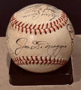 1947 New York Yankees World Series Champs Team Signed Baseball JSA COA DiMaggio - Picture 1 of 7