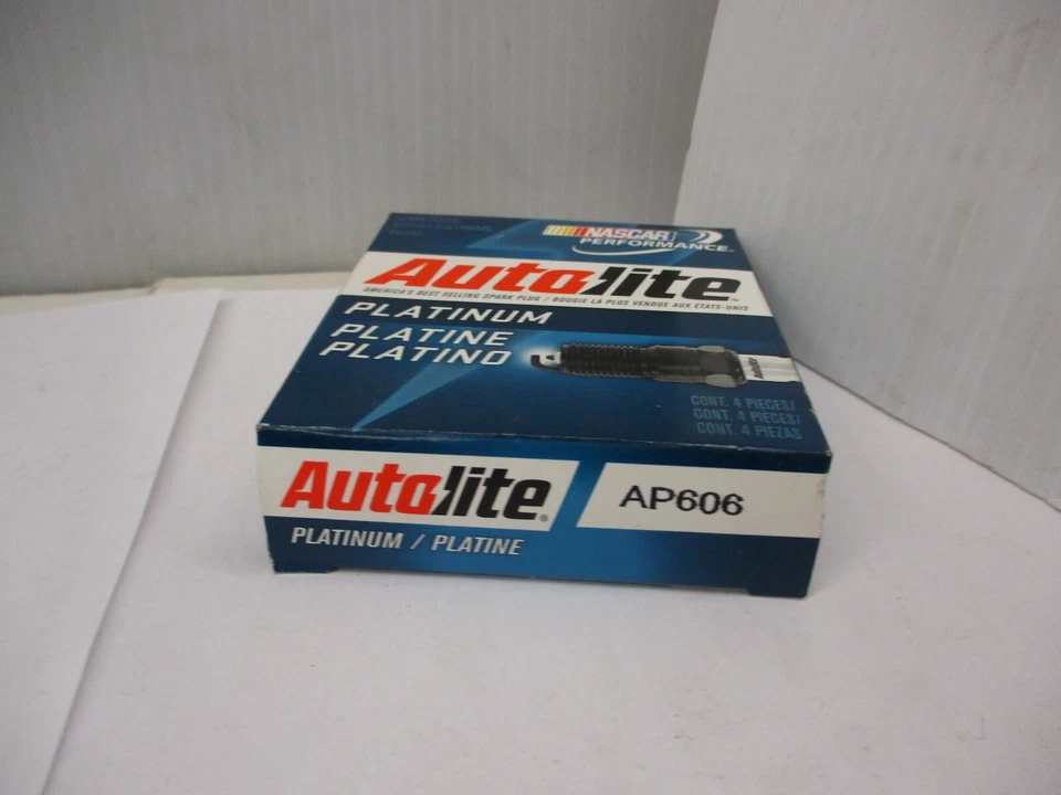 Autolite AP606 Platinum Spark Plugs  - Image 1 of 1