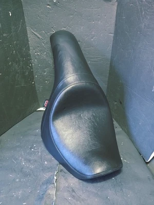 💯Z1R Predator Seat Smooth for 1999-2015 Yamaha Road Star XV 1600 1700 0810-1802 - Image 1 of 4