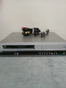 Toshiba D-VR5SU DVD/VCR Combo Recorder Burner w/ Cables Tested & Working - Picture 1 of 24