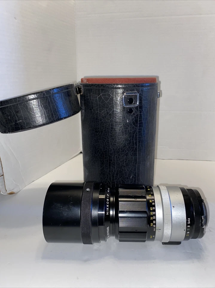 Nikon NIKKOR-P Auto 1:4.5 f=300mm Nippon Kogaku Japan Lens!! w/ Holster + Case - Image 1 of 4