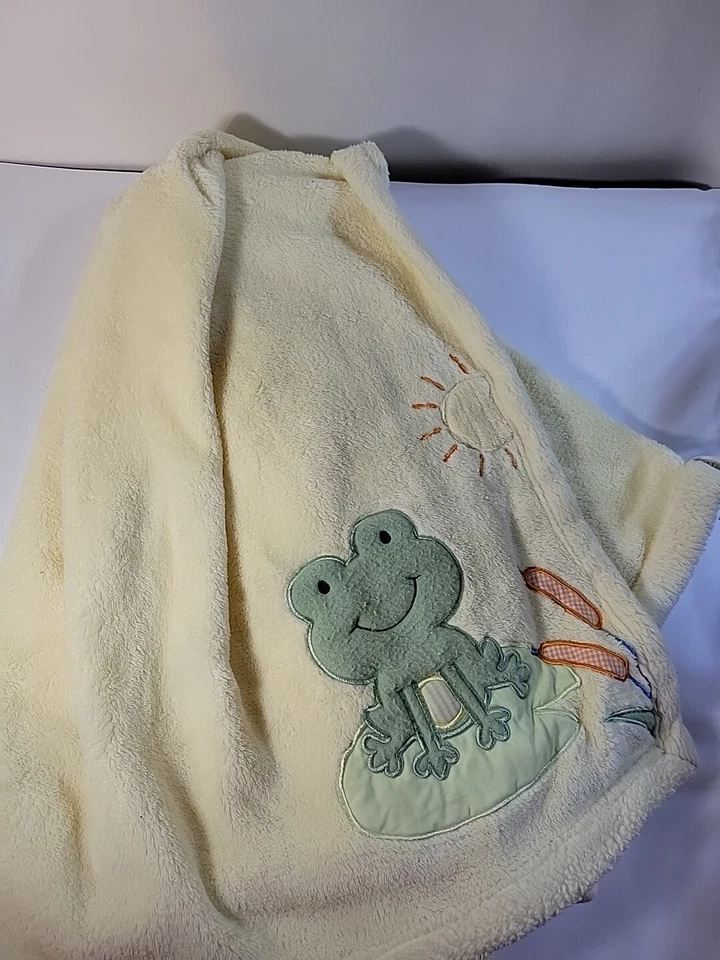 Manta de bebé Tiddliwinks Sunshine Frog amarilla microfleece Foto 1 de 4