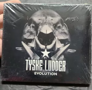 Tyske Ludder Evolution NEW Sealed CD digipak slim case 2015 14 songs electro - Picture 1 of 5