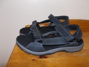 hotter agile sandals