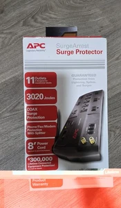 APC SurgeArrest Surge Protector Performance - 11 Outlets Brand New Model P11VNT3 - Picture 1 of 4