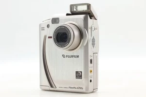 [Near MINT] Fujifilm FinePix 4700Z Digital Camera CCD 4.3MP Vintage From JAPAN - Picture 1 of 10
