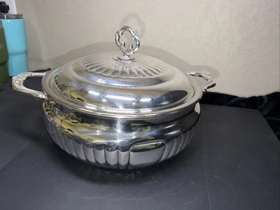 Plato para servir vintage plateado con tapa de 10 pulgadas Foto 1 de 4