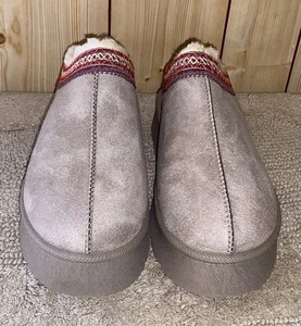 Yoki Owen- 12 Women’s Beige Platform Shearling-Lined Suede Slip-On 7,9,10,11 - Picture 1 of 8