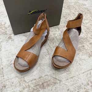 Antelope Davi Sandals Womens Size 8-8.5 EU 39 Tan Leather Wedge Back Zip D34 - Picture 1 of 9